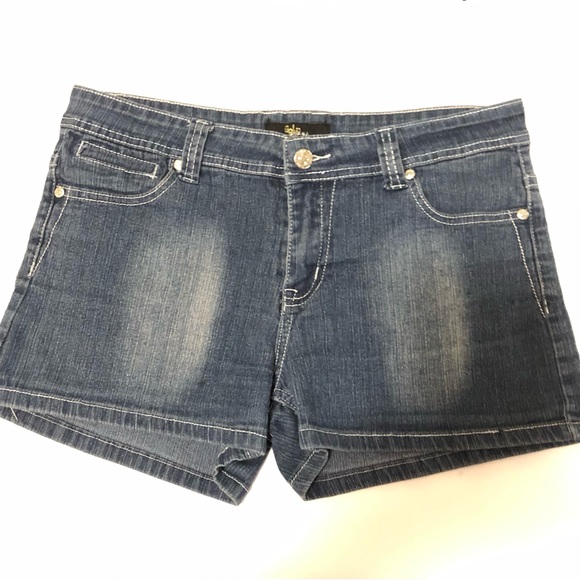 Gold Drama Stretch Distressed Denim Embroidered Shorts, Jr Sz 11 - Picture 1 of 7